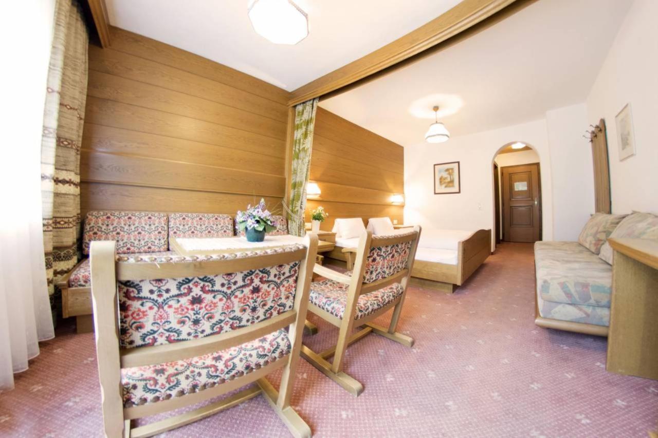 Hotel Garni Val-Sinestra Ischgl Kültér fotó