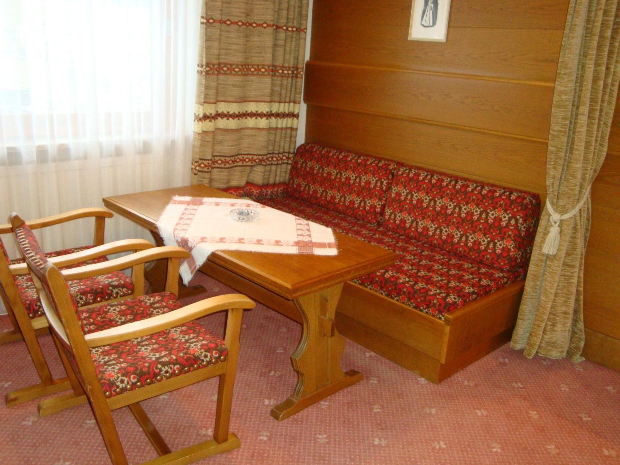 Hotel Garni Val-Sinestra Ischgl Kültér fotó